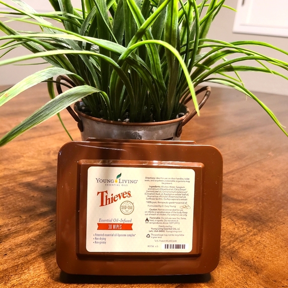 Young Living Thieves Essential Oil Infused Wipes